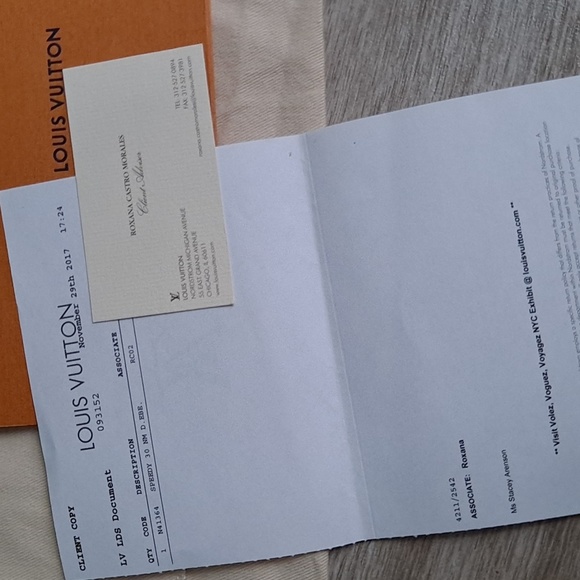 Authentic Louis Vuitton Speedy 30 - Picture 12 of 16